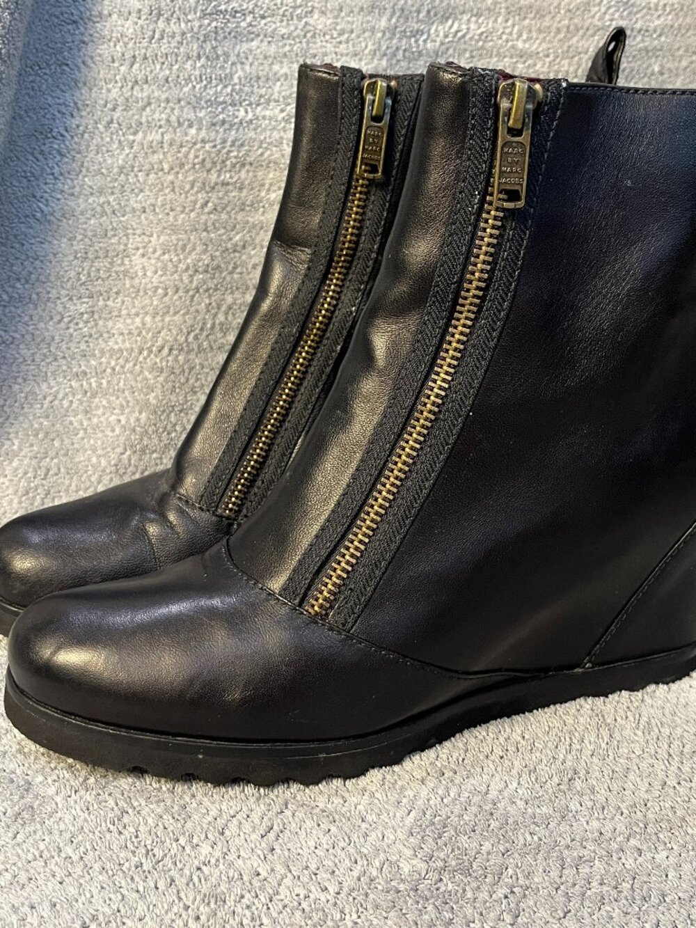 Marc By Marc Jacobs double Zip hidden Wedge Leather Ankle Boots Size 8.5 EU 38.8
